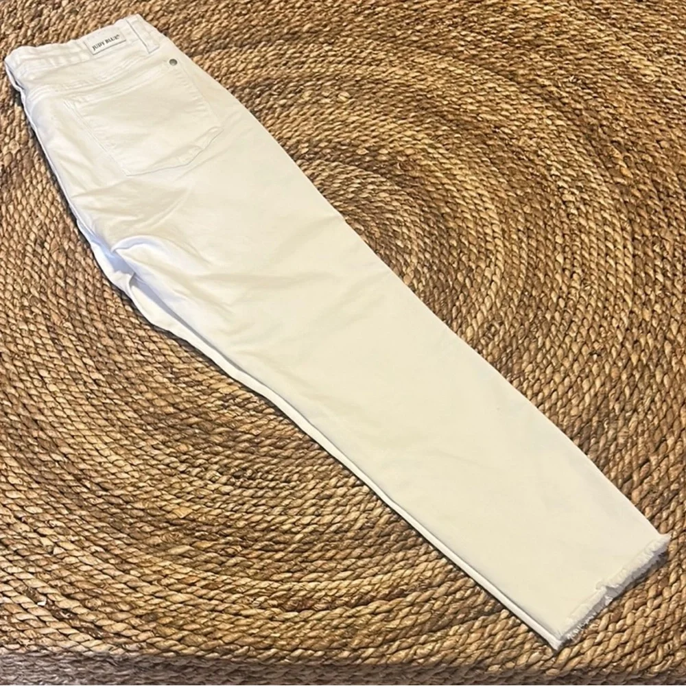 Judy Blue Skinny Fit Frayed Bottom Jeans - Picture 2 of 9